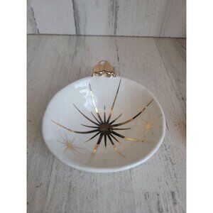 Grasslands white ball ornament plate home decor
